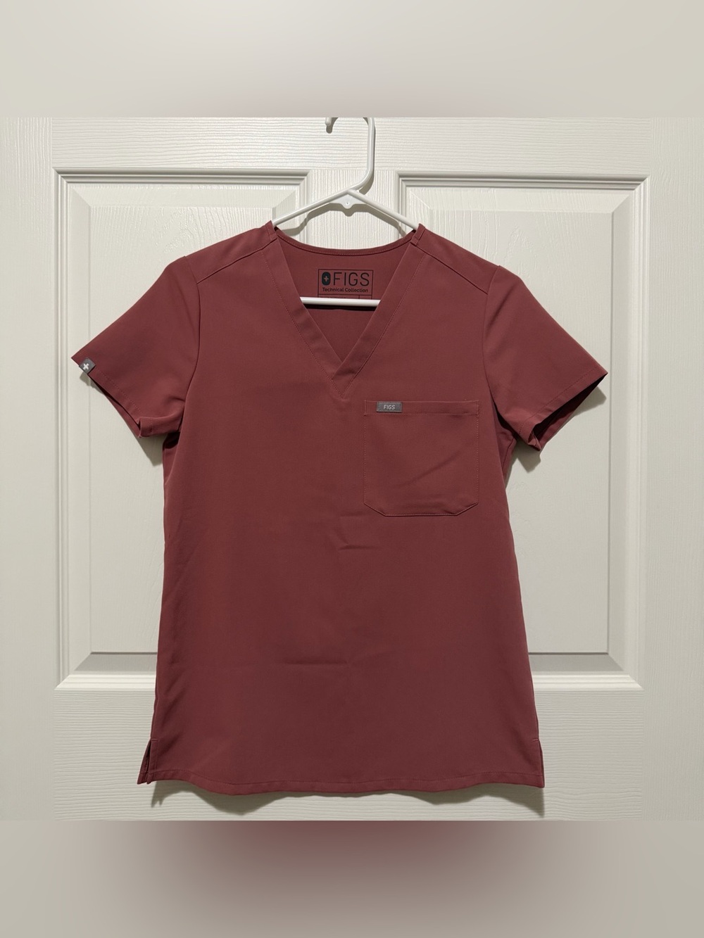 FIGS Catarina Scrub Top